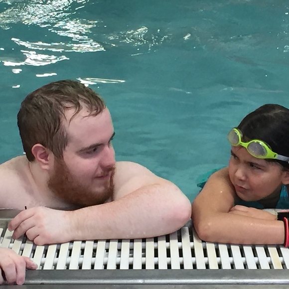 Meet your Posher, Libby - Picture 2 of 8